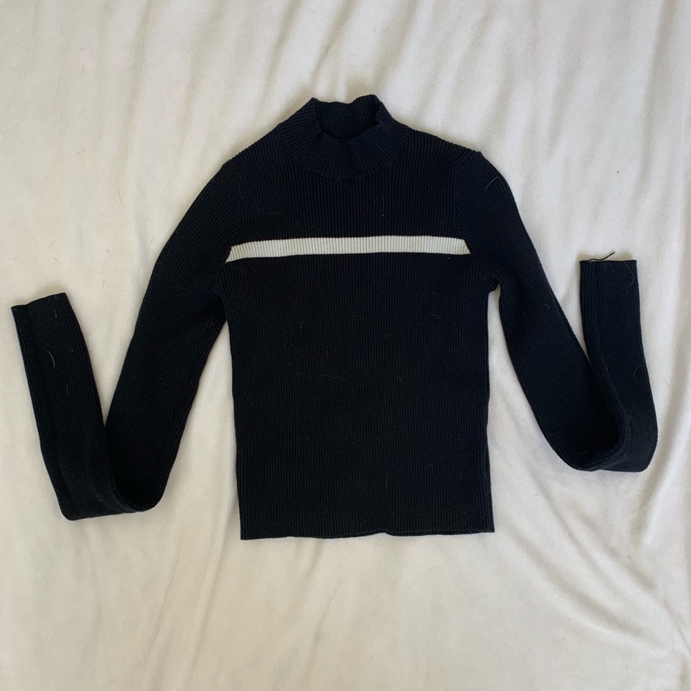 Black Brandy Melville turtle neck crop top